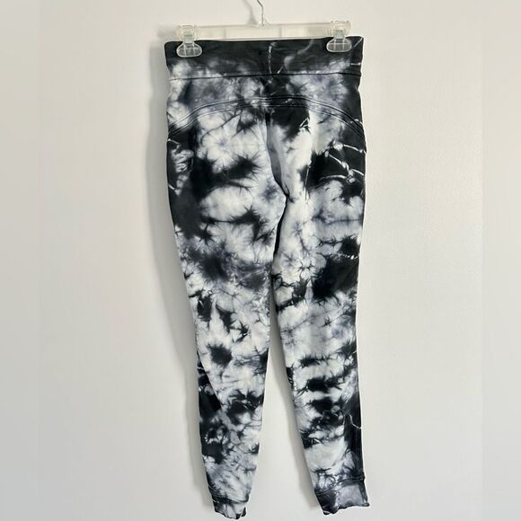 Lululemon Warm Down Jogger *Earth Dye
Earth Dye Stone - Picture 6 of 9